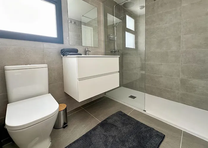 Aranya Sublime Apartment *